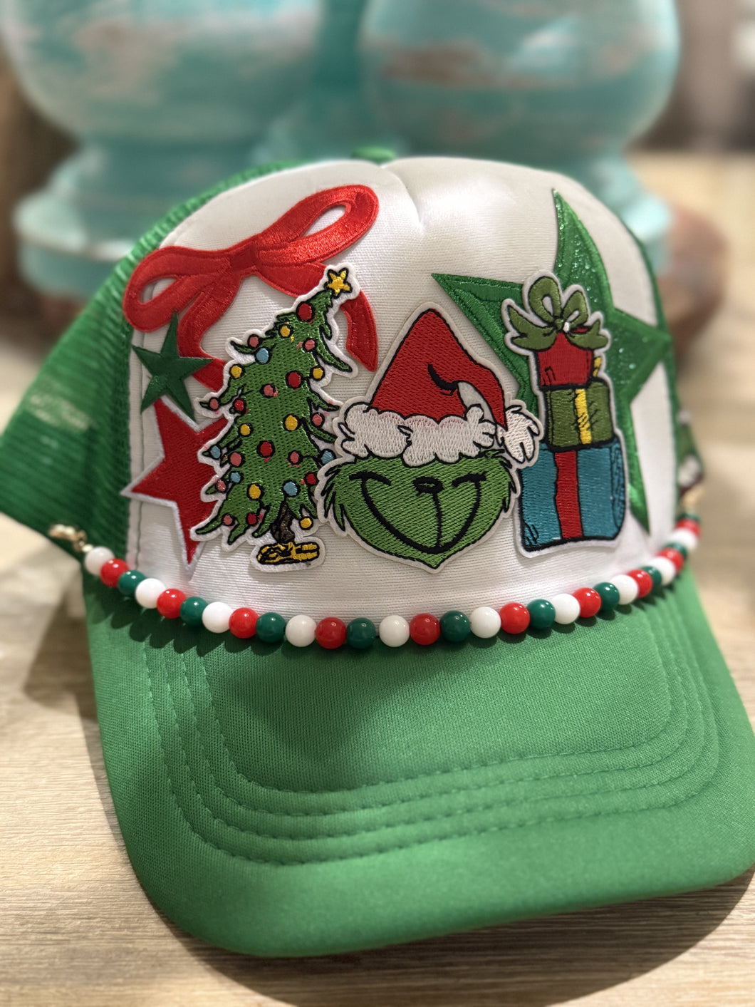 Christmas Hat and chain and pin